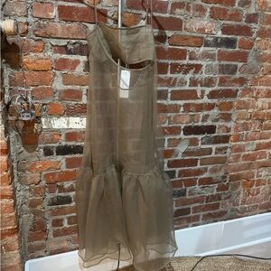 ESTHE brown elegant maxi dress